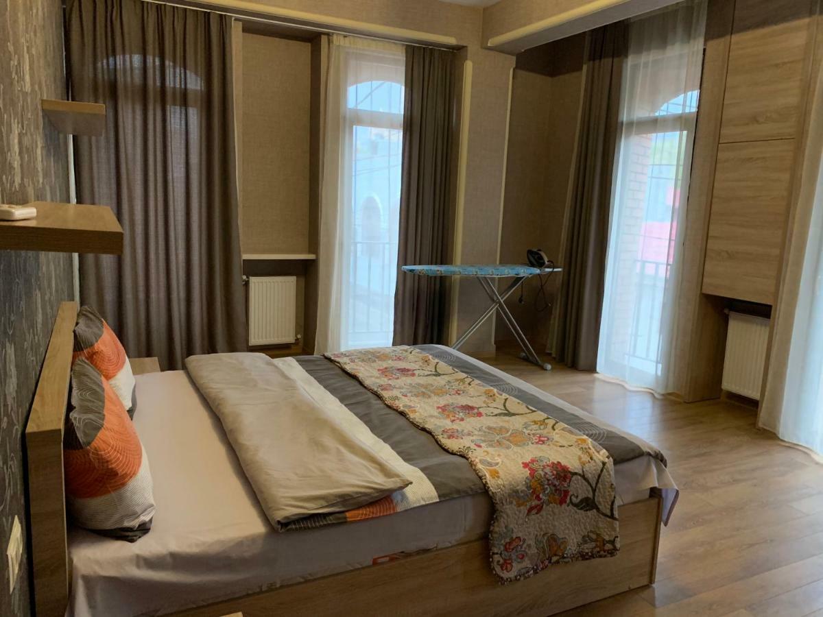 Lilika Apartments On Meskhishvili 트빌리시 외부 사진