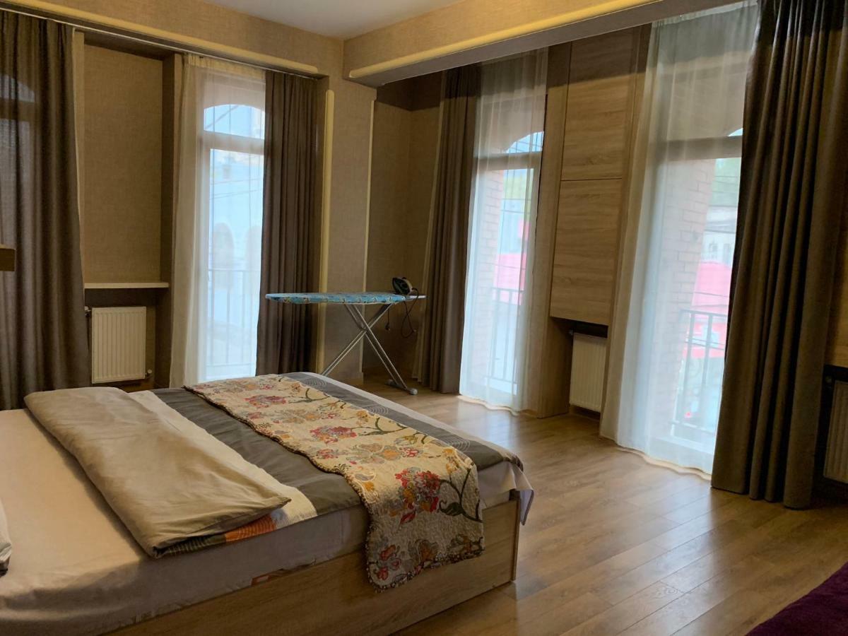 Lilika Apartments On Meskhishvili 트빌리시 외부 사진